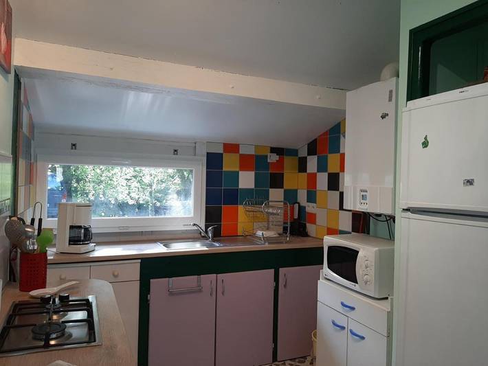 Parc de vacances pour 4 personnes, avec vue sur le lac et terrasse ainsi que jardin et vue, animaux acceptés en Dordogne - 4