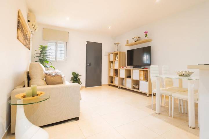 Casa de vacaciones para 6 personas, con piscina además de jardín y vistas, Familias con niños - 1