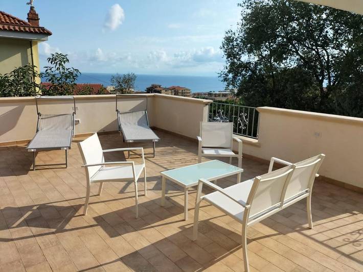 Ferienwohnung für 7 Personen, mit Garten und Ausblick in Tropea - 4