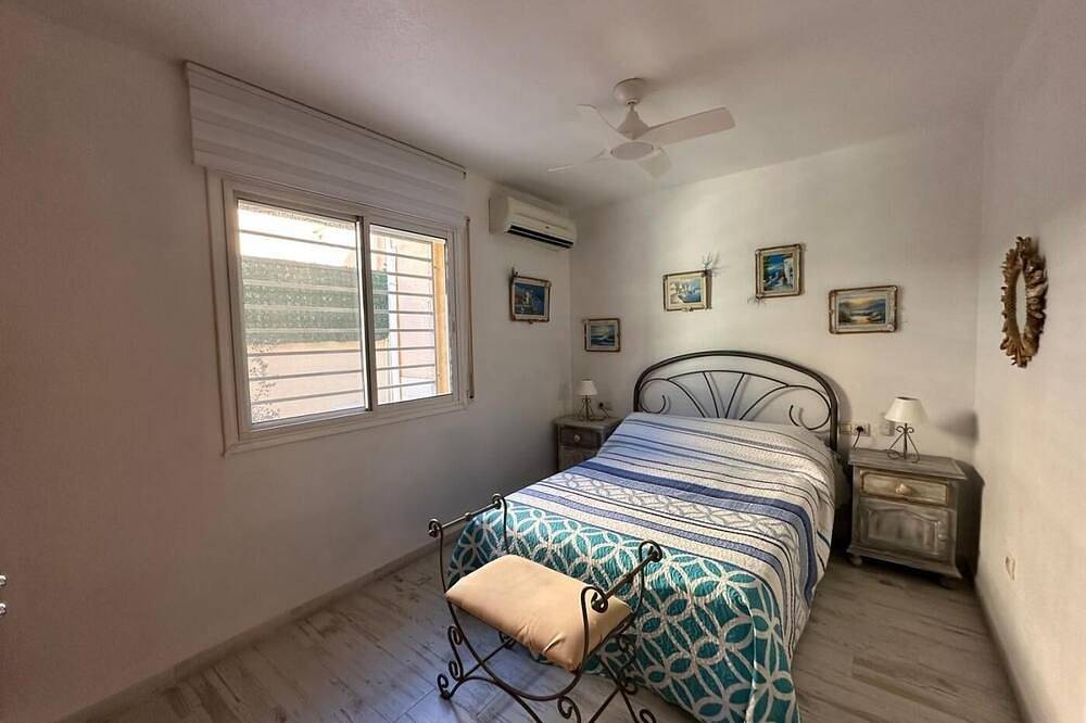 Villa Canarias con piscina privada casa en Miami Platja in Miami Platja, Montroig