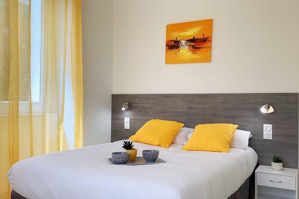 Appartement entier, Appart 95m2 clim, parking, proche Sanctuaire in Lourdes, Hautes-Pyrénées