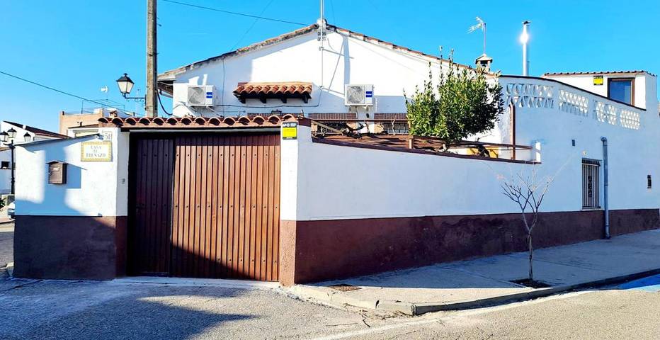 Casa rural para 4 personas, con jardín además de vistas y terraza, Se admiten mascotas en Provincia de Toledo - 2