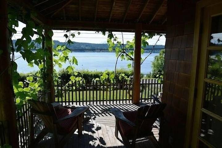 Vacation house for 6 people, with yard and terrace in Washington