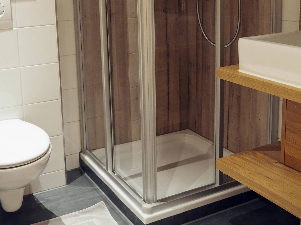 Ganze Ferienwohnung, Älmele Lodge in Rätikon Gebirgsgruppe, Brand