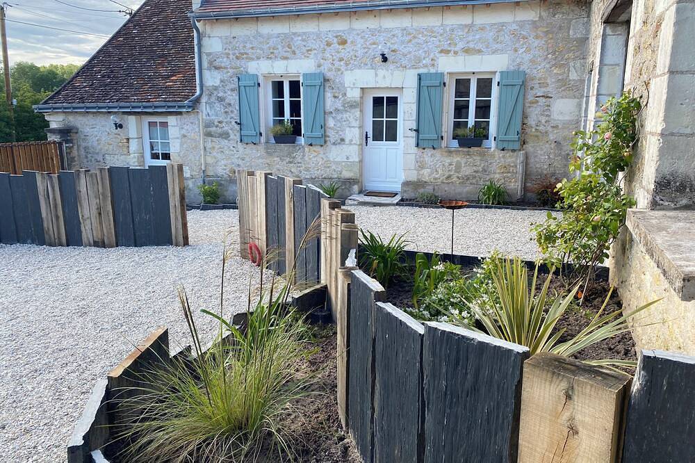 Gîte with spa la bergerie des petites maisons in Loches, Loches region