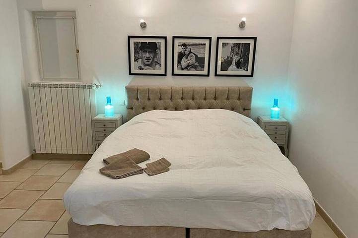Renovated bastide near Apt with private pool in APT, Parque natural regional del Luberon