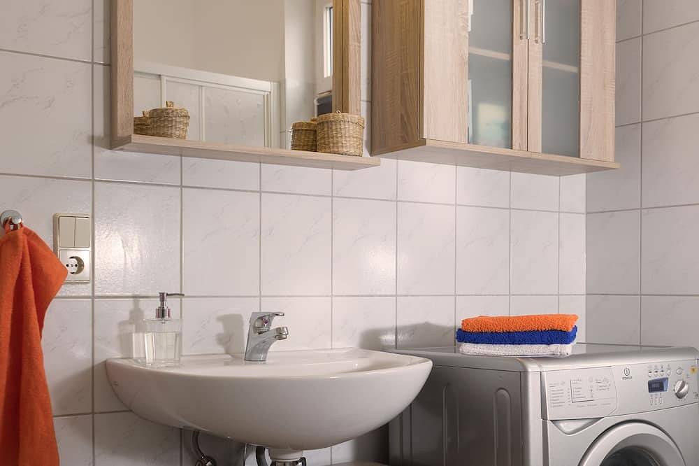 Ganze Wohnung, Ruhige 45qm Ferienwohnung direkt im Zentrum von Tabarz in Tabarz, Rennsteig