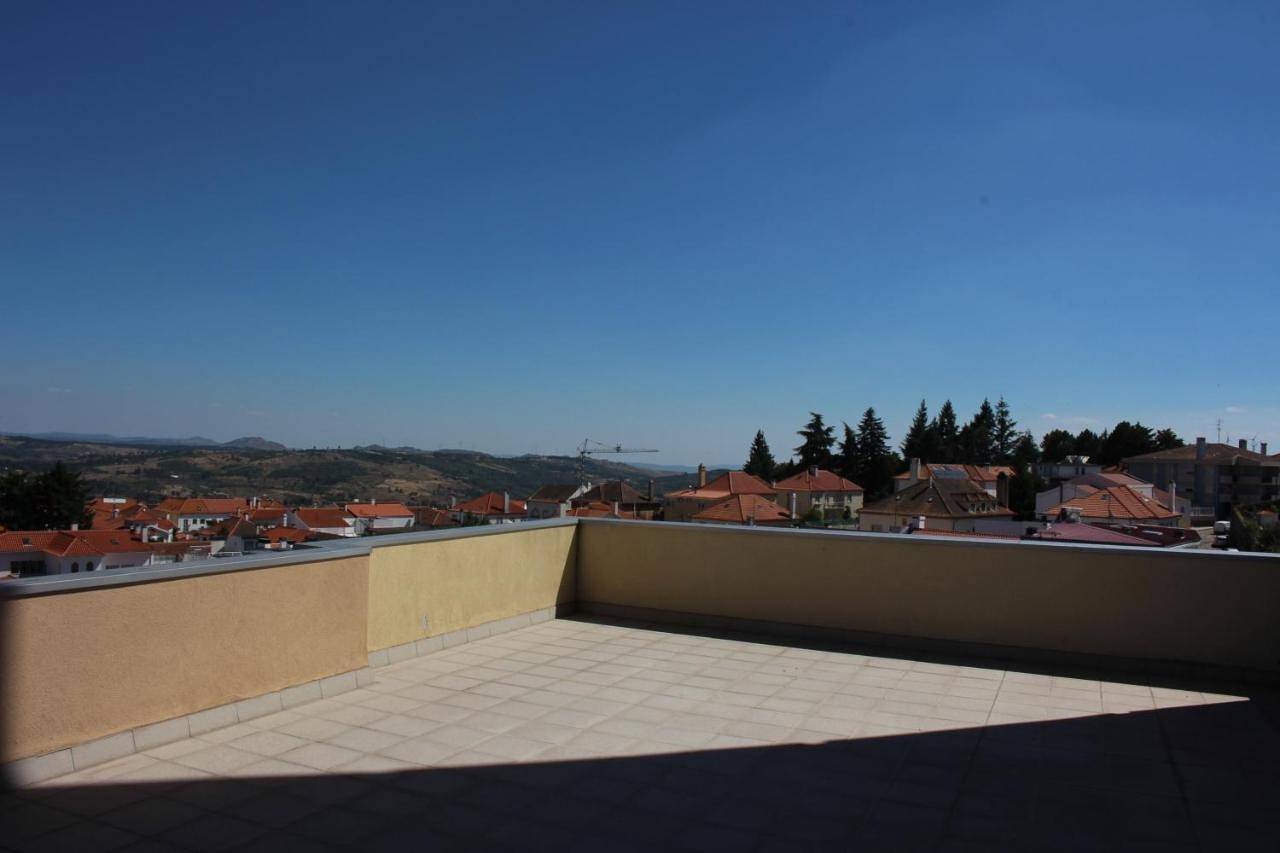 Apartamento inteiro, Apartment with Terrace in Beira Interior Norte, Guarda