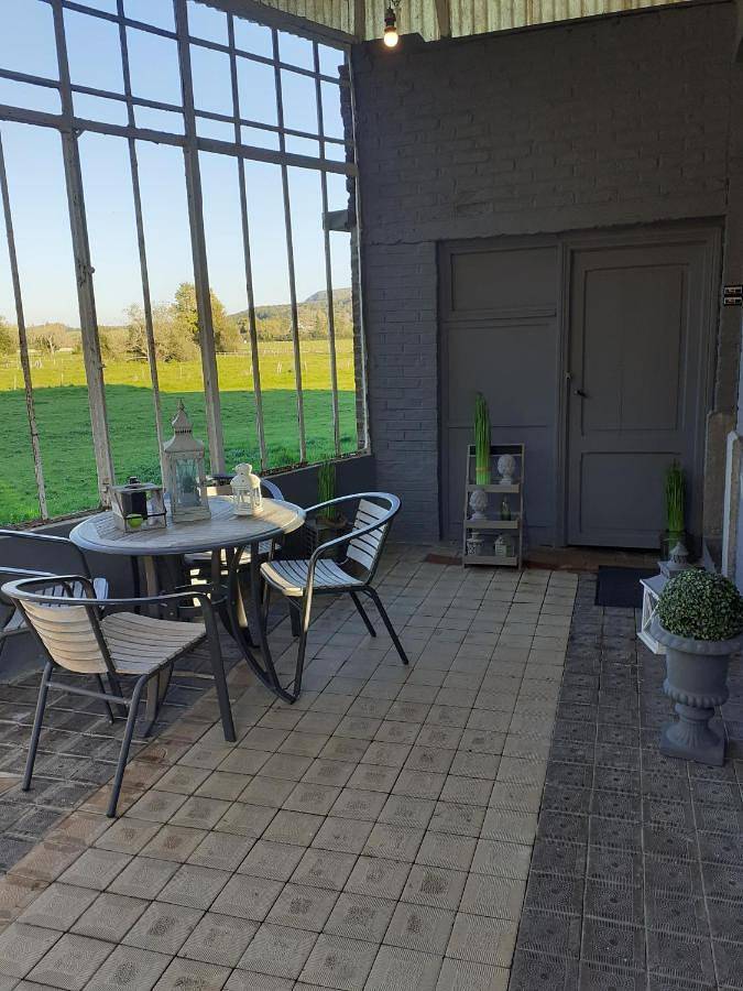 Location de vacances pour 9 personnes, avec jacuzzi et jardin dans Éprave - 3