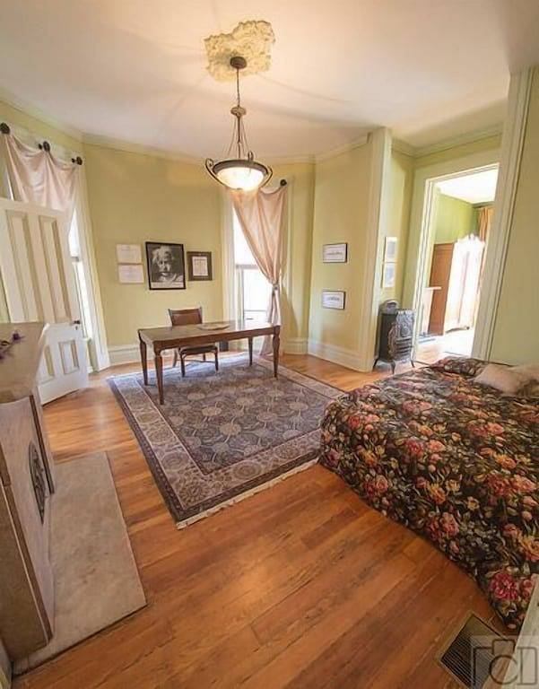 Vacation rental for 6 people, with terrace in St. Louis