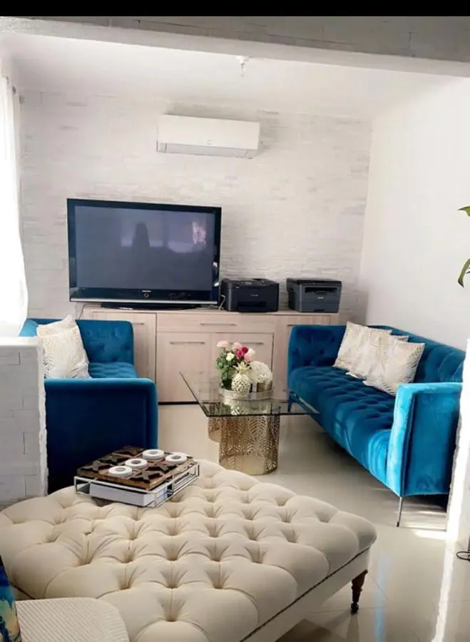 Apartamento de vacaciones para 6 personas, con terraza además de jardín y vistas - 1
