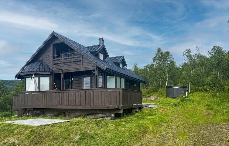 Ferienhaus für 6 Personen, mit Terrasse und Garten sowie Sauna in Nord-Norwegen - 2