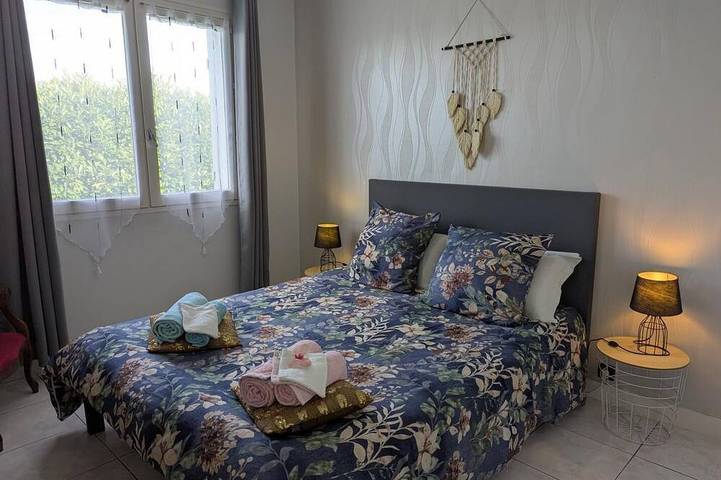 Maison de campagne pour 8 personnes, avec Jacuzzi et Jardin dans Vindelle - 4