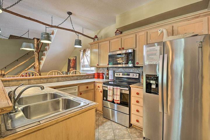 Cabin for 12 people, with balcony in Lake Guntersville