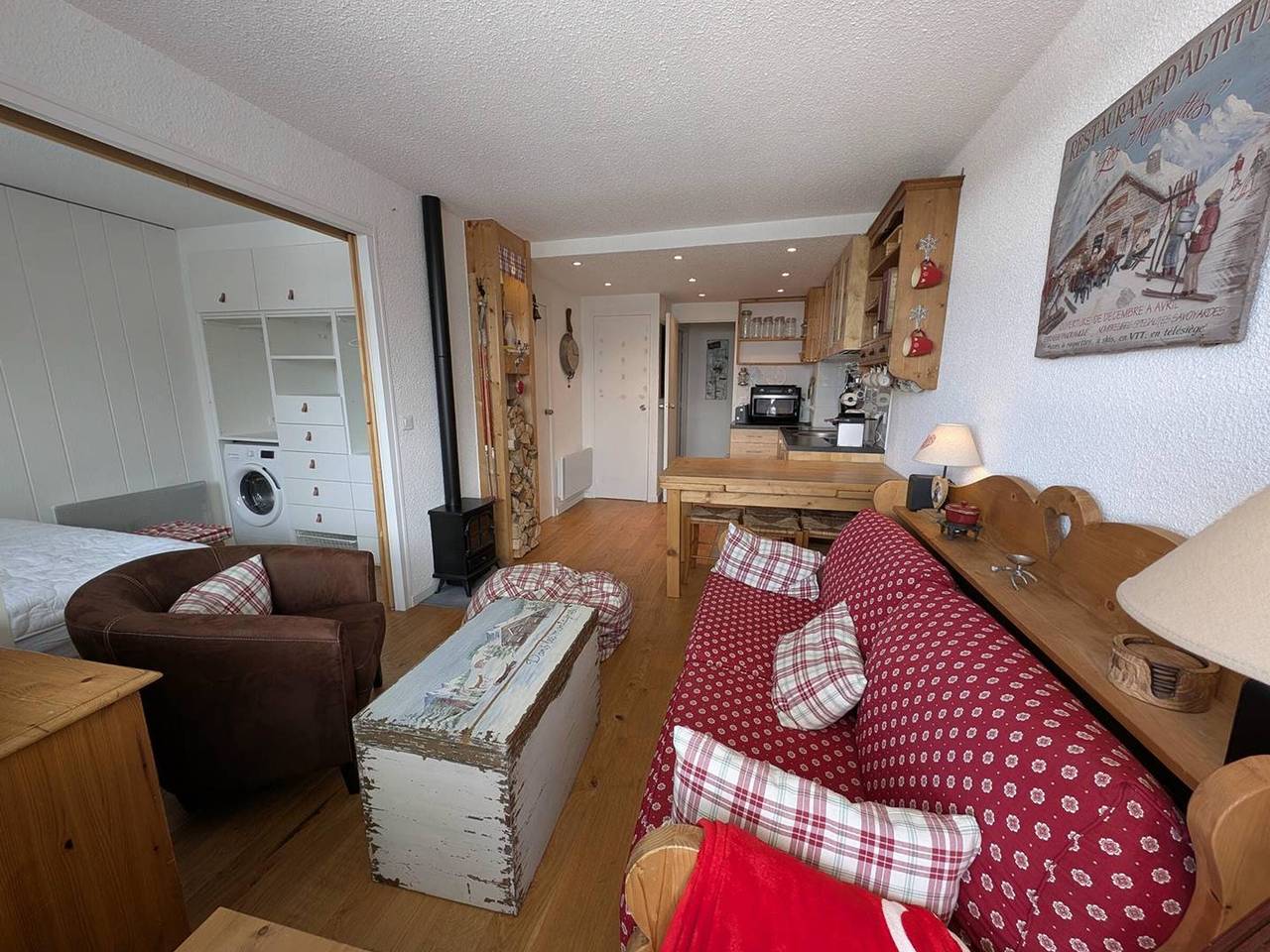 Ganze Wohnung, Charmante Wohnung im Herzen des Weilers in Isola 2000, Isola