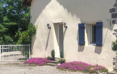 Location de vacances pour 2 personnes, avec terrasse et jardin dans le Lot-et-Garonne