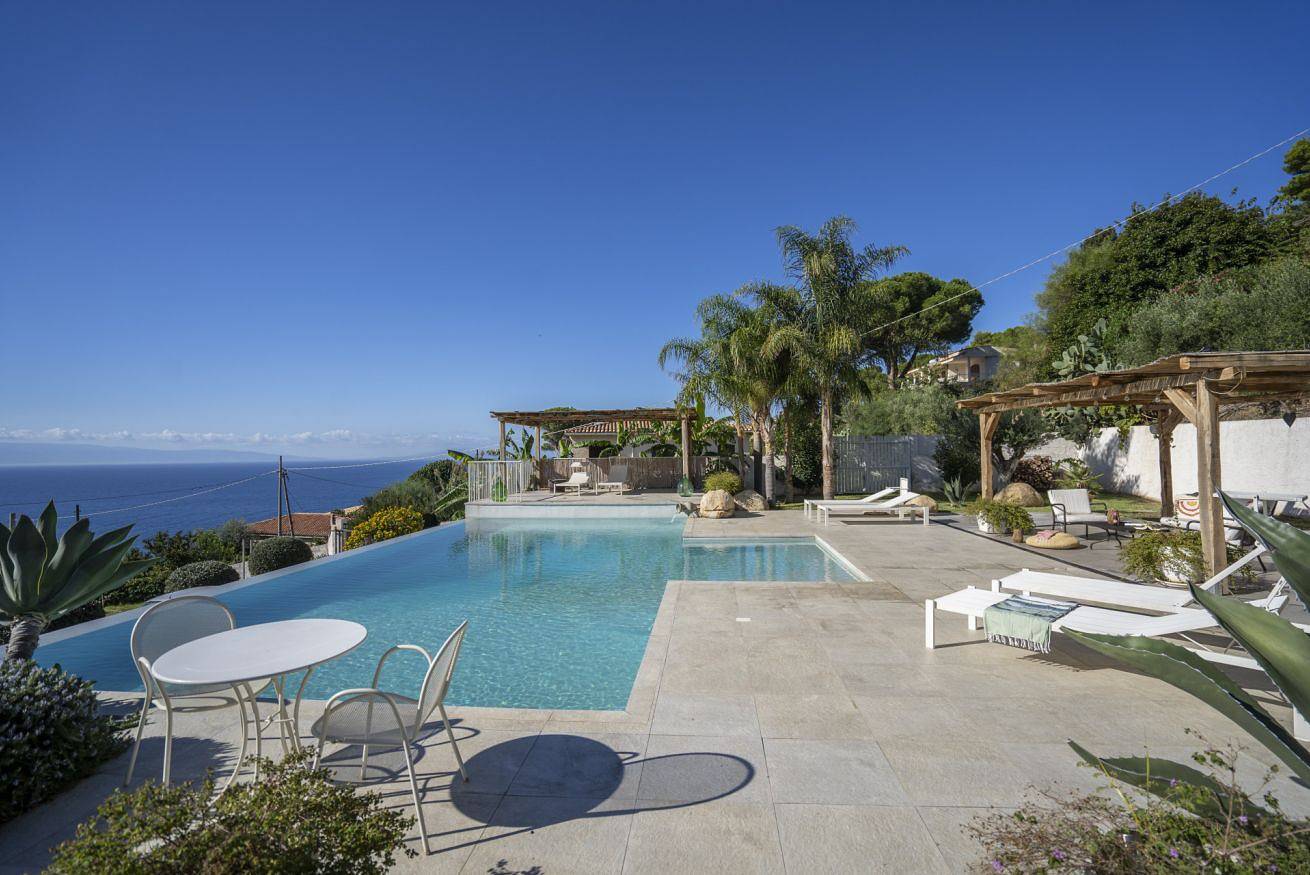 Chalet para 8 personas con balcón/terraza in Faro Capo Vaticano, Provincia de Vibo Valentia