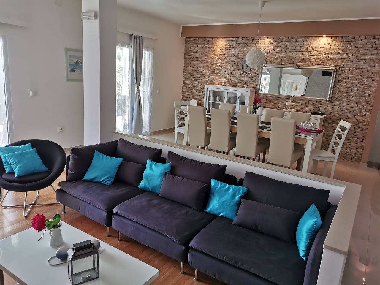 Dom dla 10 osób z balkon in Dugi Rat, Żupania splicko-dalmatyńska