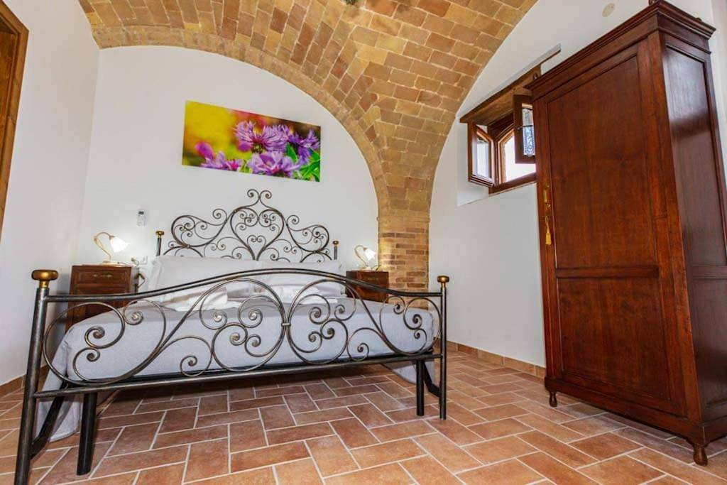 Double Room with Private Bathroom in Mosciano Sant'Angelo, Côte Adriatique Abruzzes