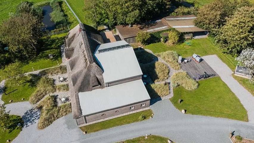 Ferienhaus für 24 Personen, mit Sauna und Garten, mit Haustier in Tating - 2