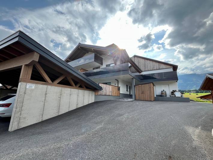 Ferienwohnung für 4 Personen, mit Balkon in Saalfelden am Steinernen Meer