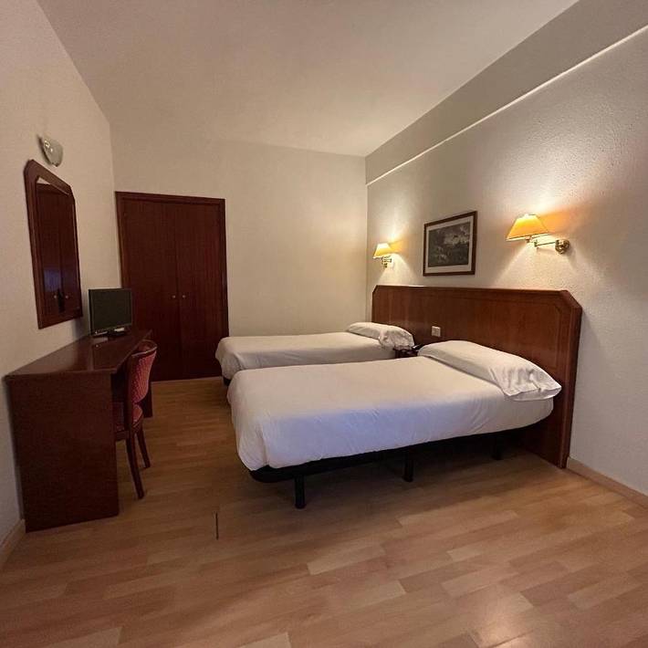 Hôtel pour 3 personnes, avec vue à Eibar - 4
