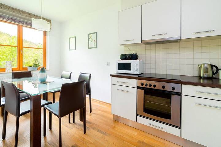 Apartament wakacyjny dla 5 osób, z balkon - 1