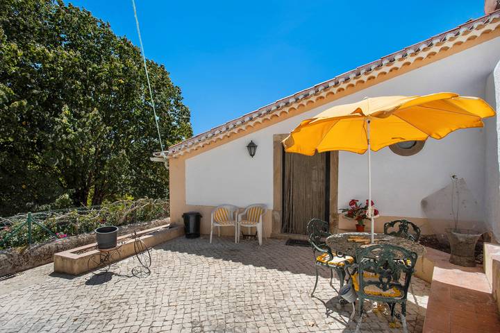 Ferienhaus für 4 Personen, mit Garten in Portugal