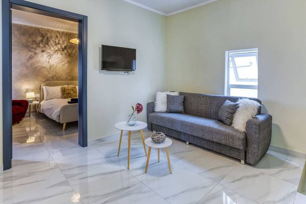 Spectacular 5Br Townhouse located in Sliema in Tas-Sliema, Insel Malta