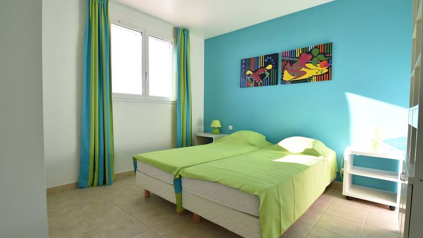 Location de vacances pour 11 personnes, avec jardin et piscine à Félines-Minervois - 2