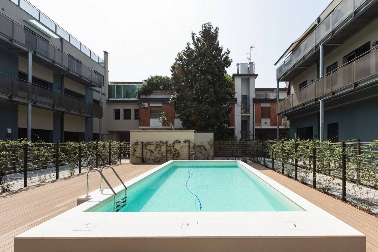 Hel lejlighed, Superior Apt with Veranda and Shared Swimming Pool in Milano, Milan Provinsen
