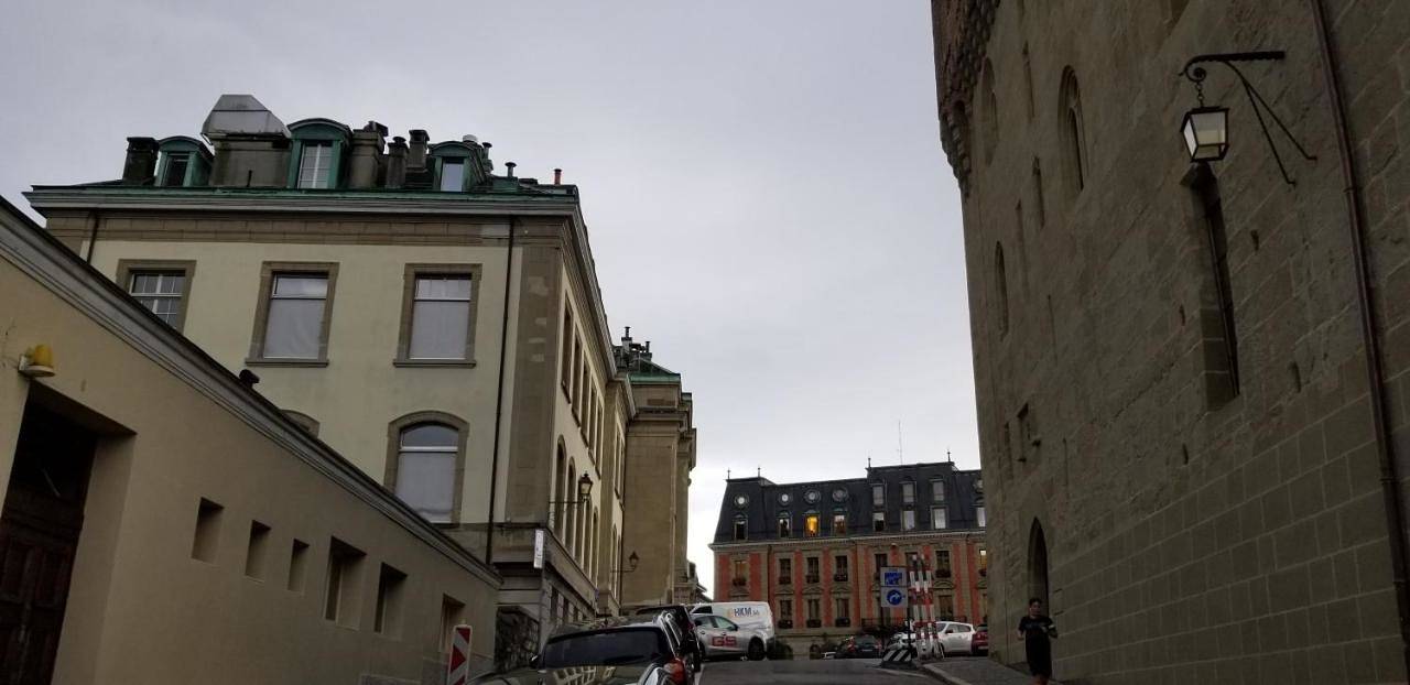 Ganze Wohnung, Hsh Barre 6 - City Apartment next Cathedral Lausanne in Lausanne Secteur de dist., Lausanne