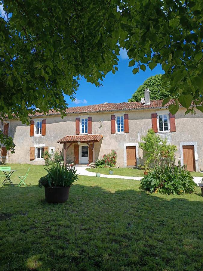 Chambre d’hôte pour 2 personnes, avec Terrasse ainsi que Jardin et Vue