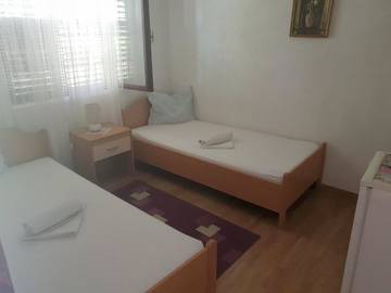 Maison d’hôte pour 3 personnes, avec jardin et terrasse dans Hvar