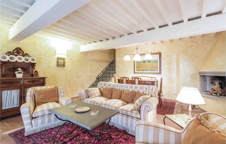 Location de vacances pour 4 personnes, avec piscine ainsi que terrasse et jardin à Dicomano - 3