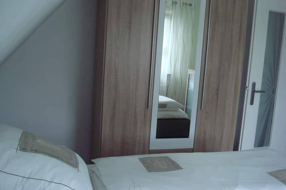 Ganze Wohnung, Messe-/Ferienwohnung nähe Airport Köln-Messe in Rösrath, Rheinisch-Bergischer Kreis