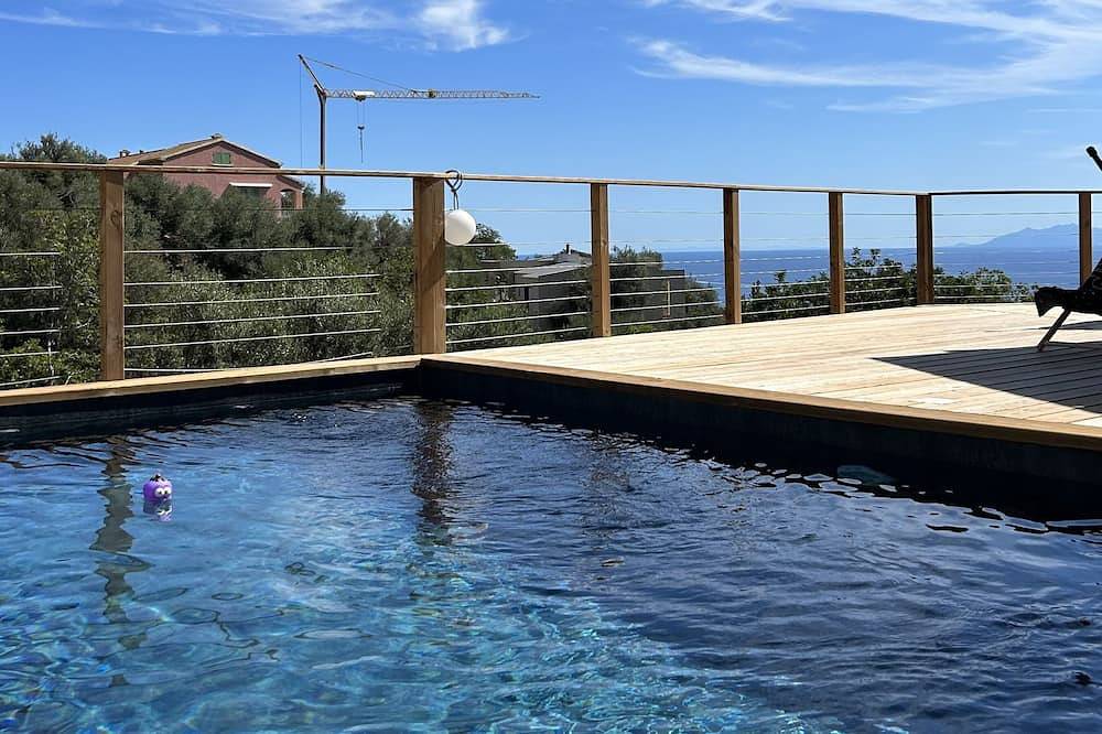 Chambre bas de Villa sur les Hauteurs de Bastia in Bastia, Cap Corse