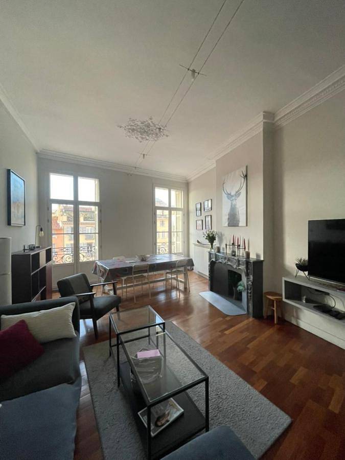 Gîte pour 7 personnes, avec vue et balcon dans Office De Tourisme De Toulon - 2