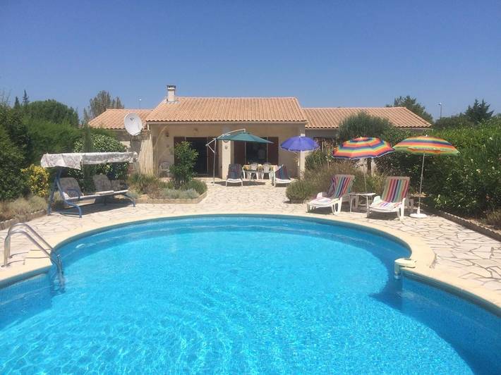 Location de vacances pour 6 personnes, avec piscine et jardin à Ginestas - 3