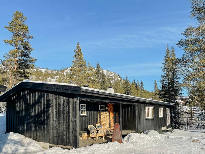 Cabaña clásica modernizada con vistas a Norefjell in Sigdal