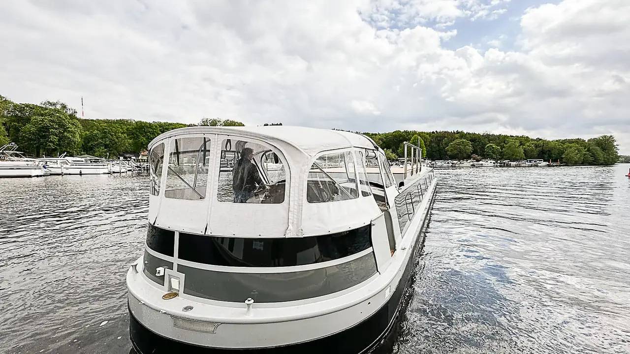 Boot für 4 Personen (55 m²) in West-Berlin in Berlin Wilhelmstadt, Berlin