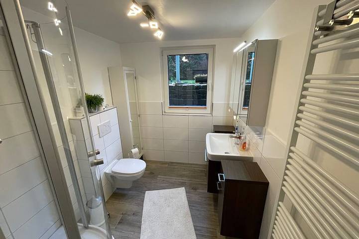 Strandhaus für 6 Personen, mit Terrasse und Garten in Schwedeneck - 4