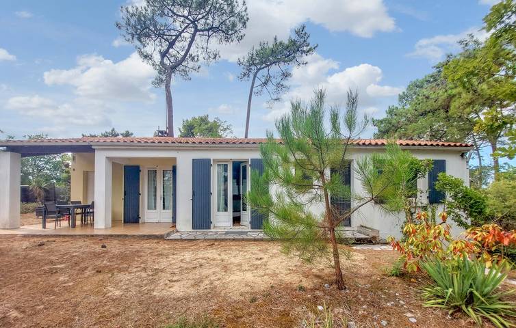 Encantador piso de 2 dormitorios con jardín, aparcamiento y a 1 km de la playa de Le Mus du Loup in Ronce-les-Bains, La Tremblade