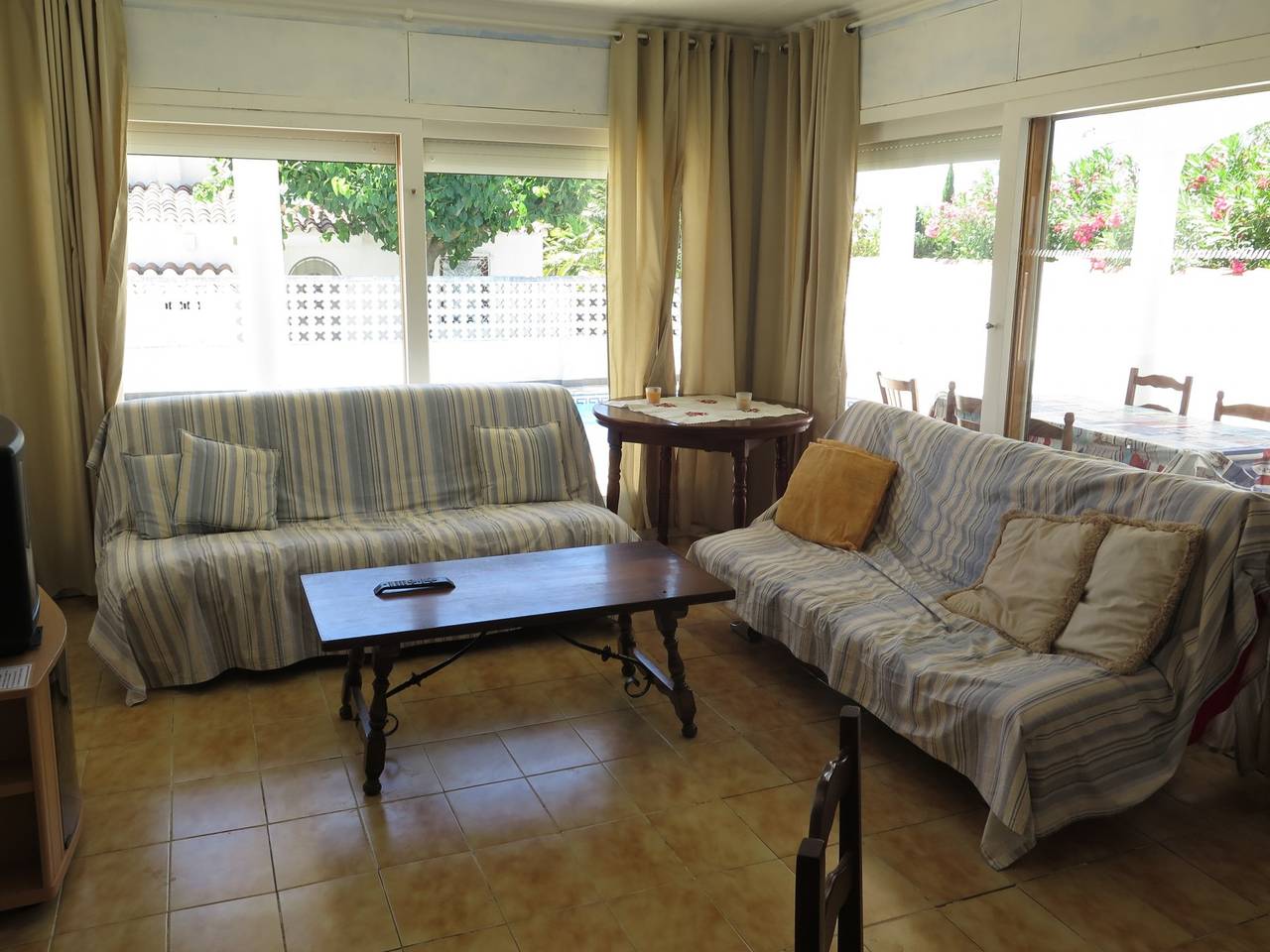 Chalet para 6 personas con terraza in El Mas Boscá, Roses