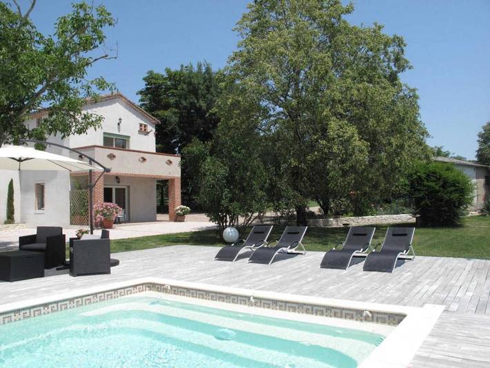 Gîte pour 4 personnes, avec piscine et jardin à Cagnac-les-Mines