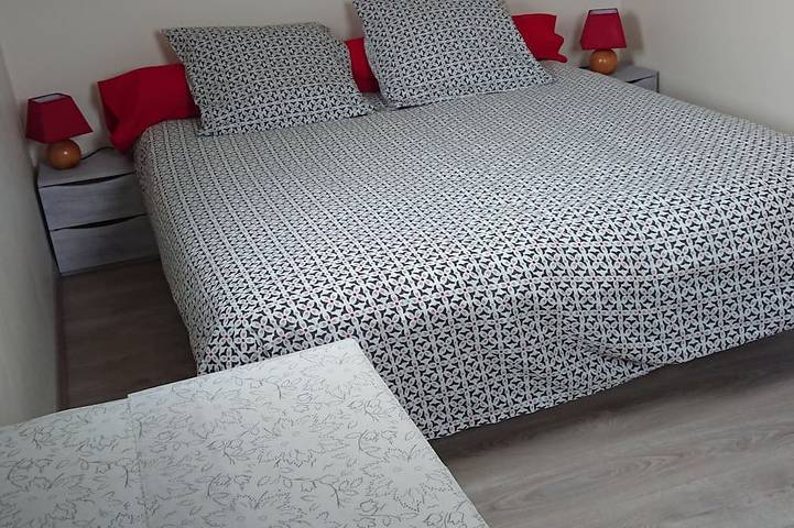 Location de vacances pour 4 personnes, avec jardin à Pradines - 4