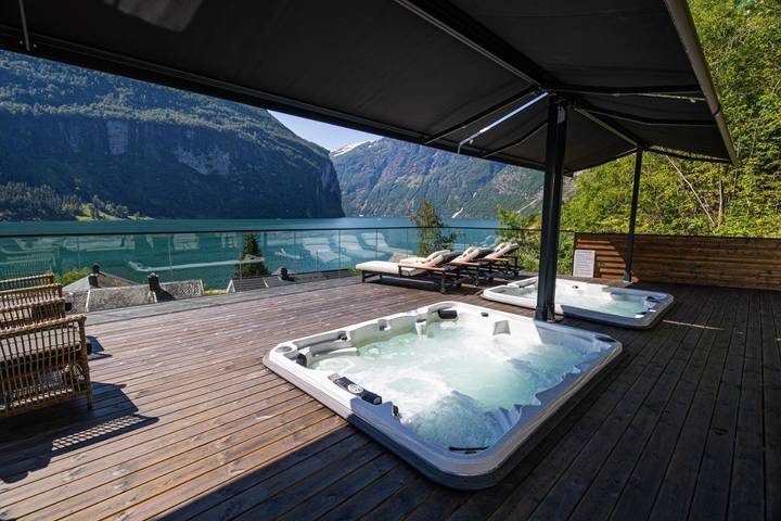 Hotel für 2 Personen, mit Ausblick und Terrasse in Geirangerfjord - 2