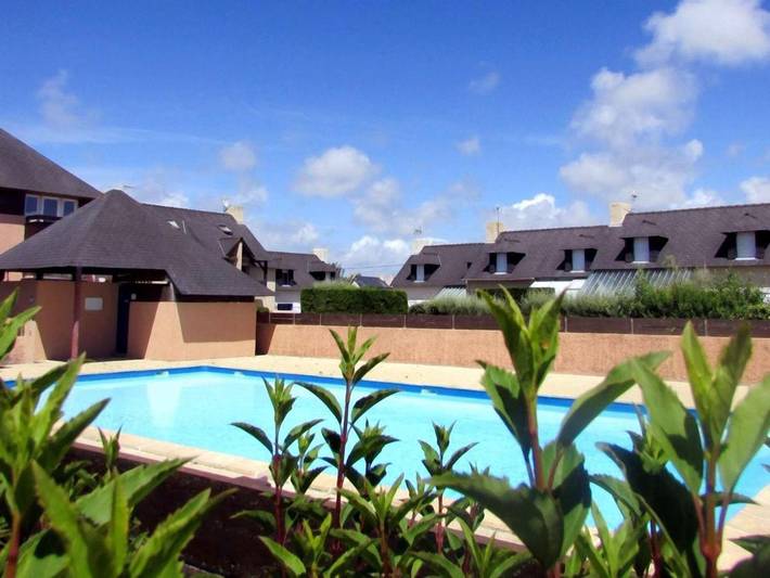 Gîte pour 4 personnes, avec piscine et terrasse, animaux acceptés dans Plage Kerminihy