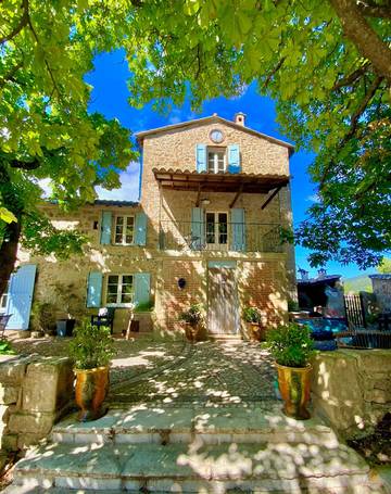 Gîte pour 7 personnes, avec jardin à Lodève