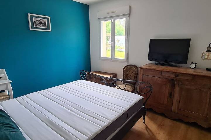 Location de vacances pour 10 personnes, avec terrasse ainsi que jardin et sauna à Esclauzels - 3